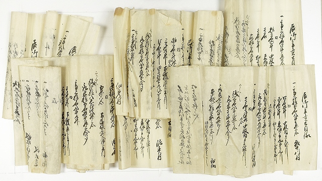 信濃国更級郡大岡村などへ西沢準平年貢皆済目録　現長野市大岡地区